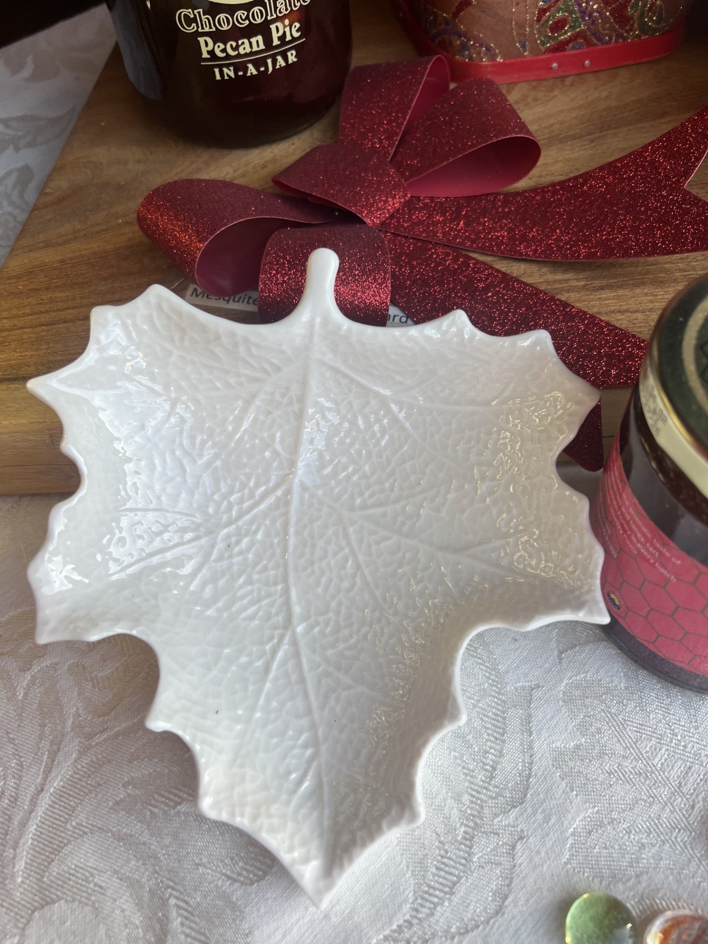 White Vine Leaf Dish