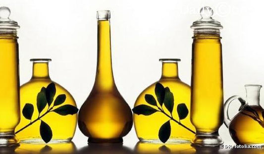 Natural olive oil infusion process with herbs and essential oils