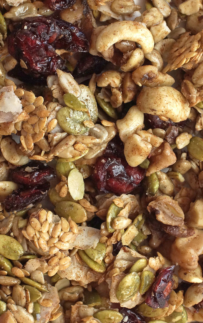 Cranberry Cinnamon Walnut Cashew Granola